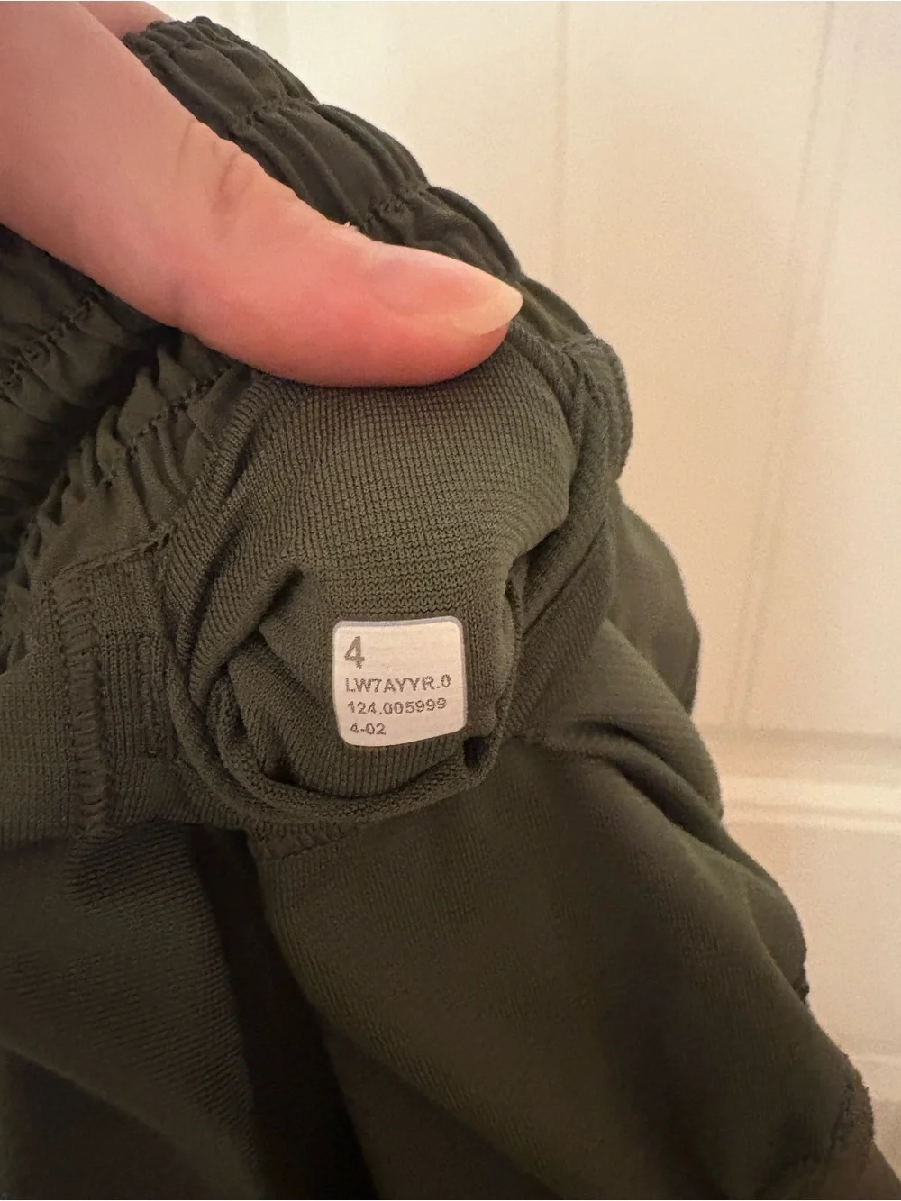 lululemon Olive Green Hotty Hot Shorts 2.5”
